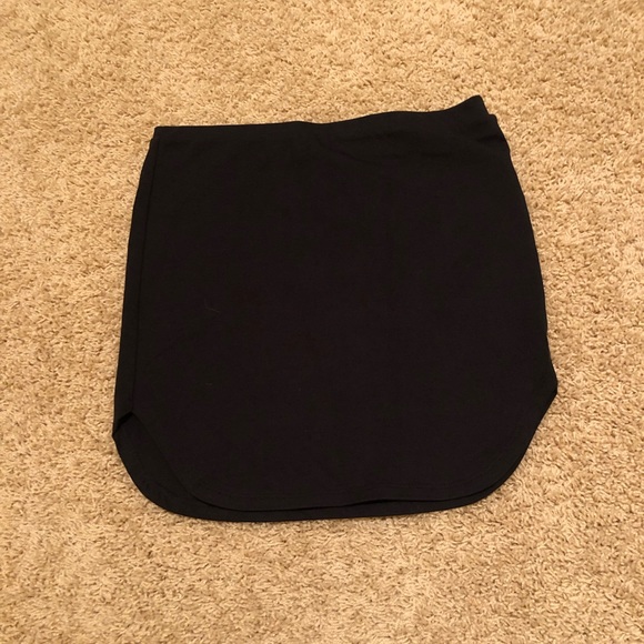 Forever 21 Black skirt - Picture 1 of 2
